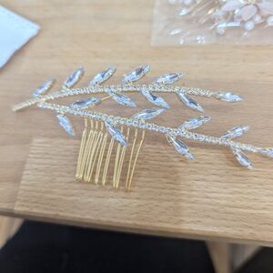 Elegant Gold and Silver Leaf Hair Comb